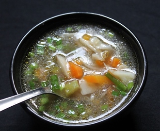 Vegetable Clear Soup Recipe / Veg Clear Soup Recipe