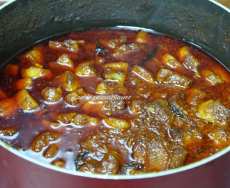 Pork Vindaloo with ground spices