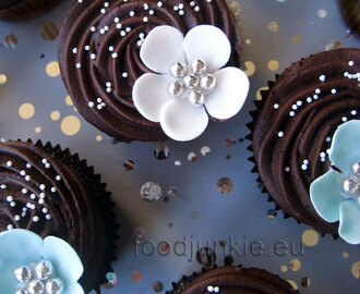 Τα πιο τέλεια νηστίσιμα cupcakes σοκολάτας που φάγατε ποτέ!