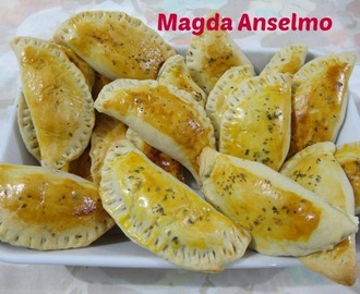 Pastel de forno com massa de guaraná: Magda Anselmo