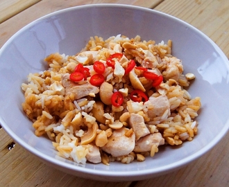 Middagstips: kylling med urtekrydder, soyasaus og cashewnøtter ♥