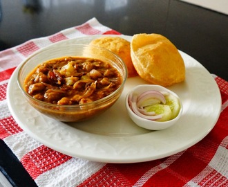 Punjabi Chole Puri | chana Masala | Chickpeas curry