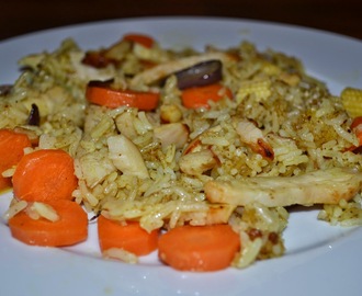 Middagstips- Stekt ris med kylling og grønnsaker