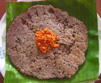 Oats and Ragi roti(with sprouted green gram(moong)