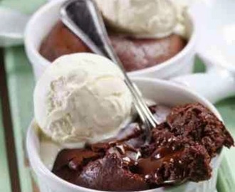 Σουφλέ σοκολάτας με παγωτό