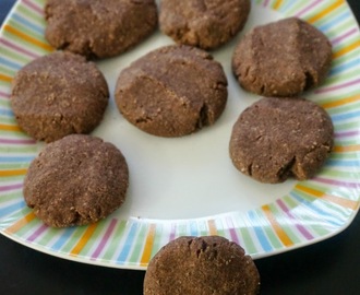 Kelvaragu Biscuits | Ragi Cookies | Finger Millet Cookies