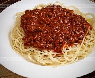 Spaghetti z mielonym mięsem drobiowym