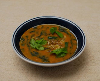 Dal Palak with Garlic for Phulka and Steamed Rice