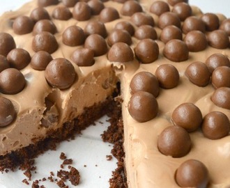 Υπέροχο cheesecake με σοκολάτα Mars και Maltesers