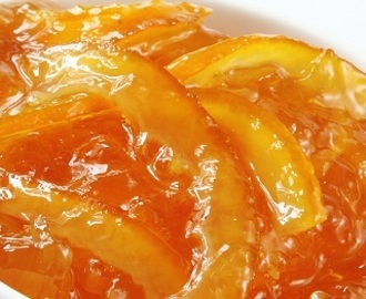 Μαρμελάδα με φλούδες από πορτοκάλι, λεμόνι και τζίντζερ