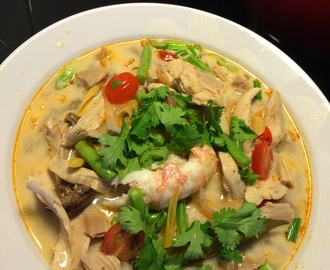 Tom Yum (Thai sur-sterk suppe)