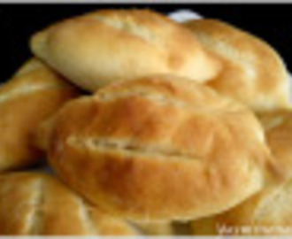 Papo Seco ou petits pains portugais