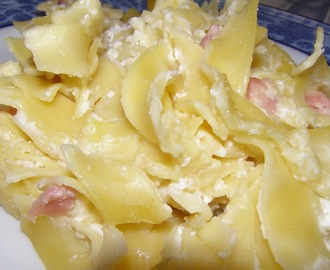 Ταλιατέλες με ζαμπόν και τυρί κρέμα