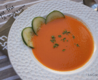 Sopa fría de tomate y pepino.