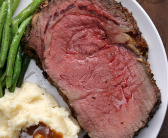 Prime Rib With Garlic Herb Butter