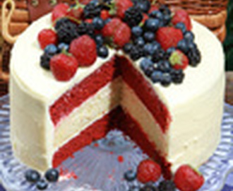 Glorious Red, White, and Blue Cake