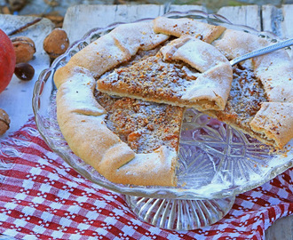 Rustični kolač s jabukama i orasima - Posni kolač