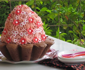 Pastís Cupcake gegant de maduixa