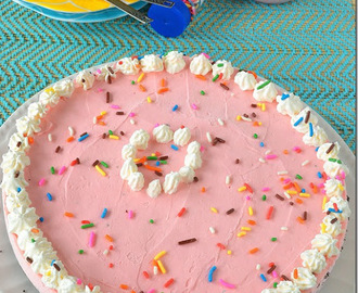 No Bake Eggless Strawberry Oreo Cheesecake–No agar agar No gelatin