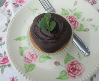 Chocolate chesnut cupcakes