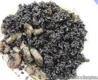 Arròs negre amb sèpia ( sípia )