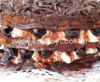 Black forest chocolate naked cake, από την αγαπημένη Ρένα Κώστογλου και το Koykoycook!