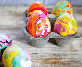Πως να βάψετε τα πασχαλινά αυγά σας με... βερνίκι νυχιών!