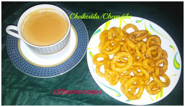Cheikodilu/Chegodilu(Crispy Rice flour snack)