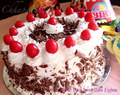 Eggless, Classic Black Forest Cake