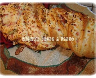 Pão Invertido de Presunto e Queijo Muçarela / Inverted Bread with Ham and Mozzarella Cheese