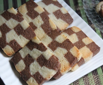 Eggless Checkerboard Cookies Recipe / Vanilla & Chocolate Checkerboard Cookies Recipe