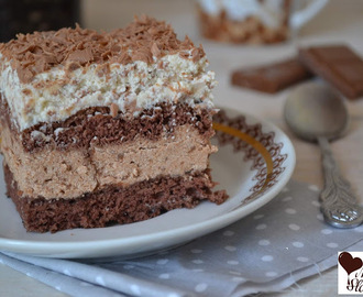 Ciasto czekoladowo - budyniowe z kremem stracciatella
