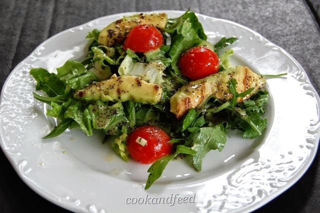 σαλάτα με αβοκάντο και παπαρουνόσπορο/Avocado and Poppy Seed Salad