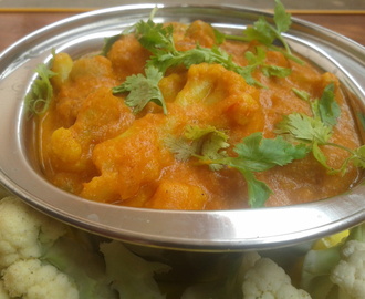 Cauliflower Matar Gravy : vegetarian, Famous Indian Recipes | veg recipes