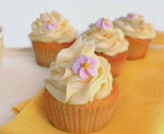 Cupcakes  με λεμόνι