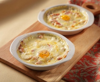Huevos al Horno con Crema y Choclo