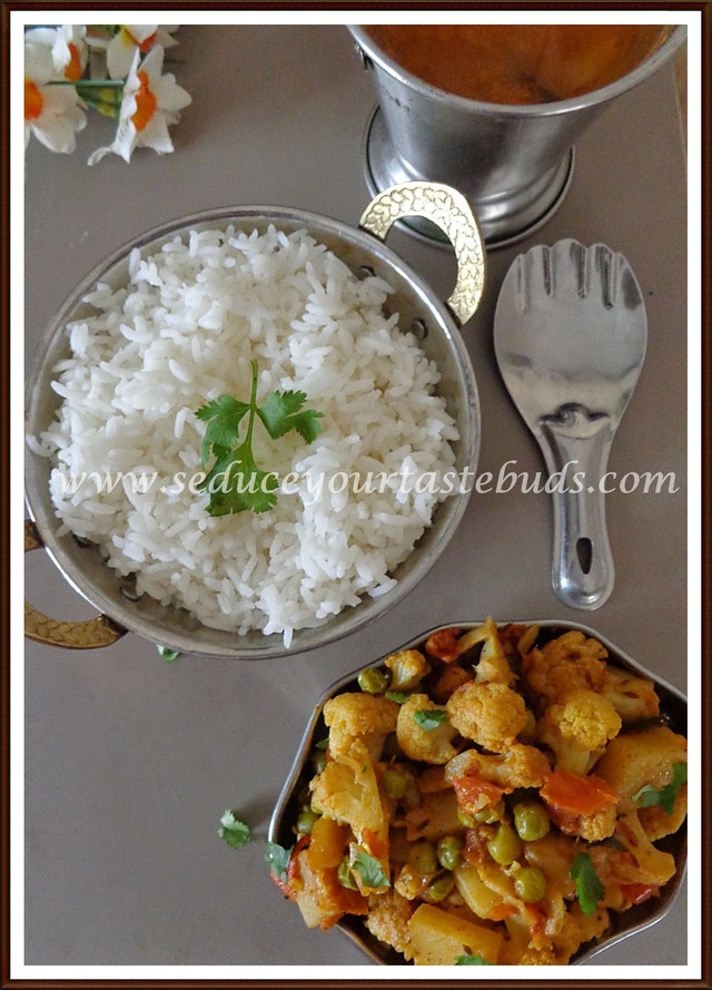 Aloo Gobi Masala | Cauliflower Potato Curry