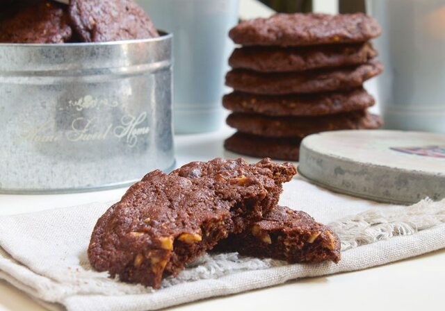 Cookies med sjokolade og hasselnøtter