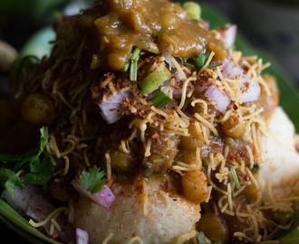 Dahi Bara Aloo Dum - The Quintessential Street Food of Odisha