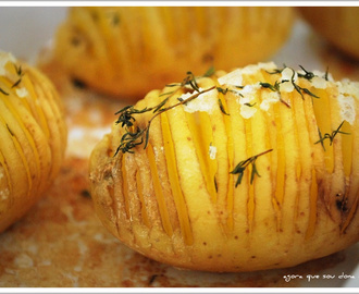 acompanhamento incrementado: batatas assadas com sal grosso e tomilho