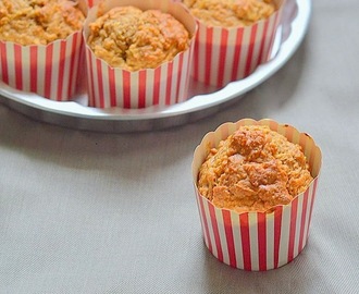 Whole wheat oats and apple muffins - Healthy and eggless bakes
