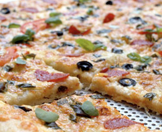 PIZZA A LA CRÈME FRAÎCHE (HVIT PIZZA)