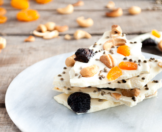 White Chocolate Hemp Bark with Fruits and Nuts