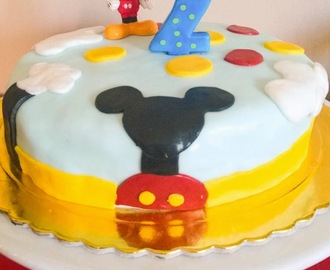 Το πάρτυ και η τούρτα σοκολάτα του Mickey Mouse Clubhouse