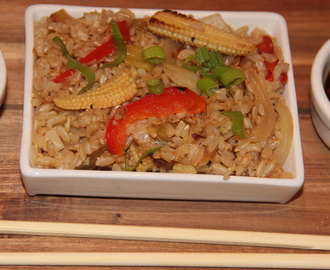 Babycorn bell pepper fried brown rice: (Indo-Chinese)