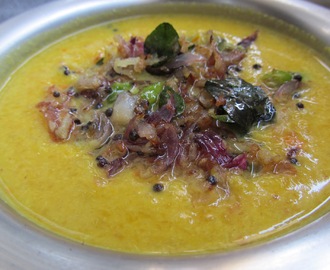 Mathanga erissery (Kerala style Pumpkin curry)