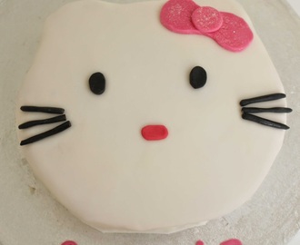 Hello Kitty kake