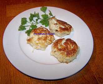 THE ULTIMATE CRAB CAKES