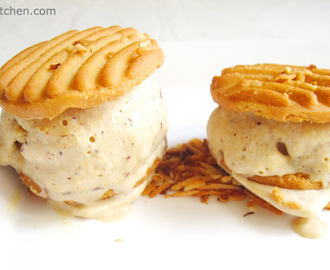 Pumpkin Ice Cream Sandwich – Autumn Recipe
