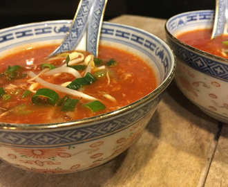 Hele lekkere Chinese tomatensoep - Pekingsoep (vegetarisch)